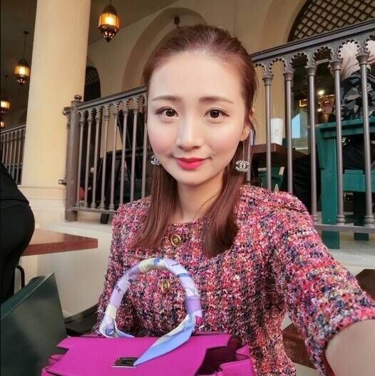 美婷的第一张照片--包头相亲服务中心