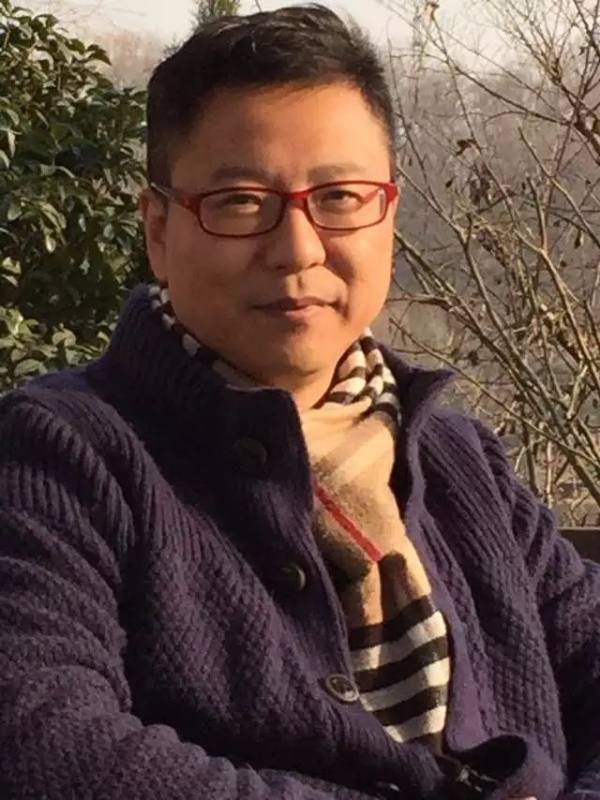 感恩的第一张照片--包头相亲服务中心