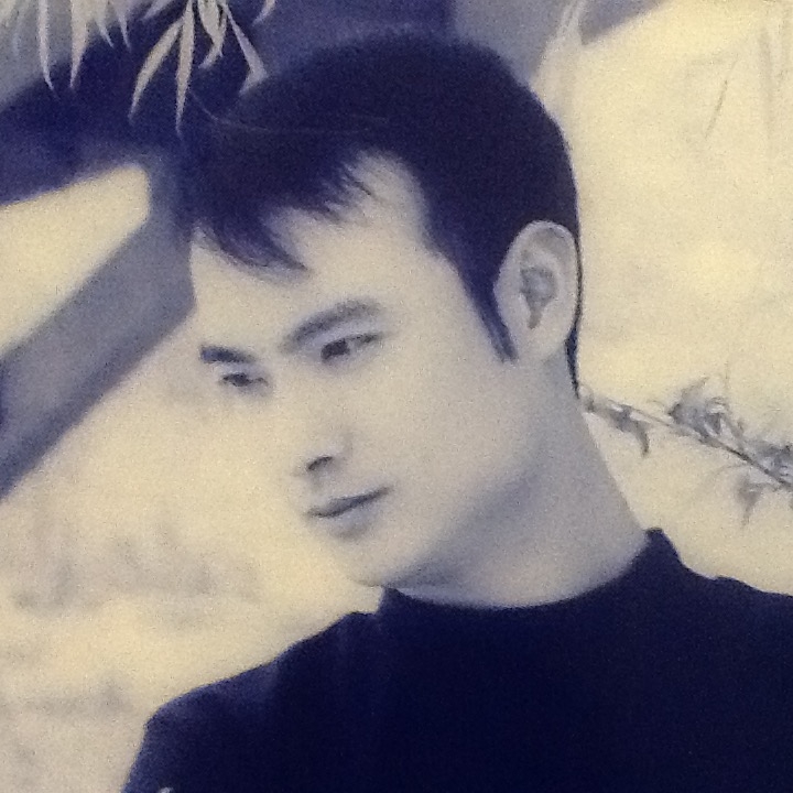 小小深水鱼的第一张照片--包头相亲服务中心