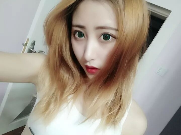 想嫁人的姑娘的第二张照片--包头相亲服务中心