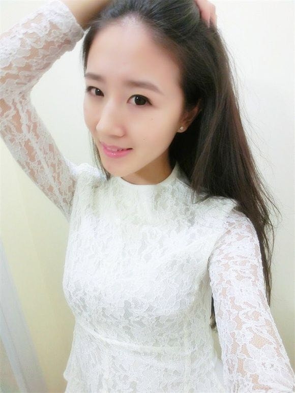 初久与歌的第一张照片--包头相亲服务中心