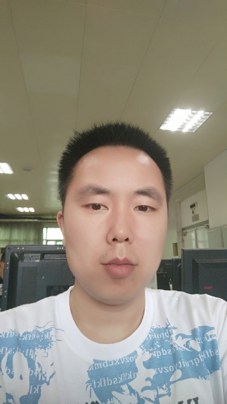 浔城老男孩的第一张照片--包头相亲服务中心