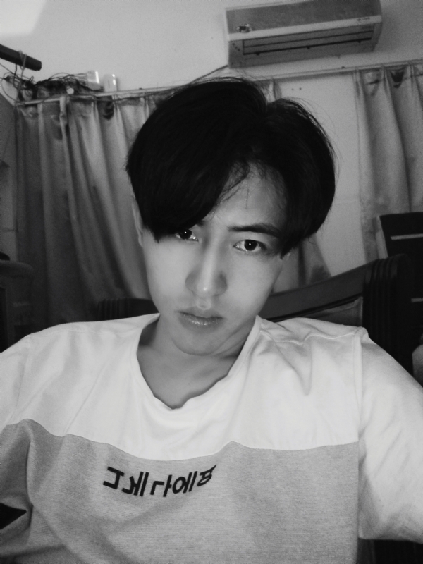 斷笔的第一张照片--包头相亲服务中心