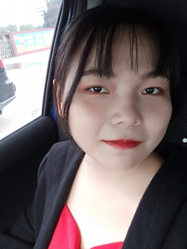 小五同学的第一张照片--包头相亲服务中心