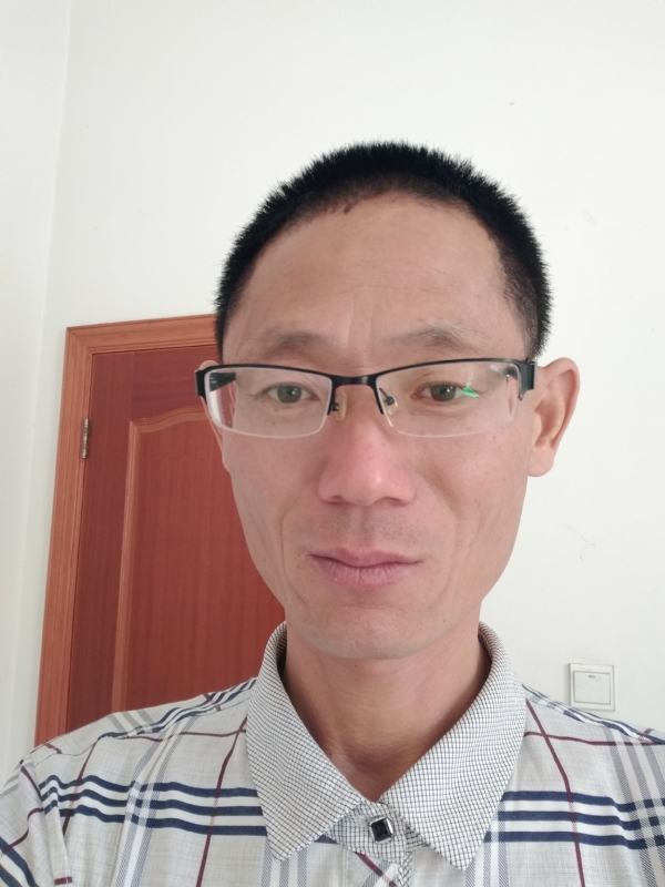 期待缘分的第一张照片--包头相亲服务中心