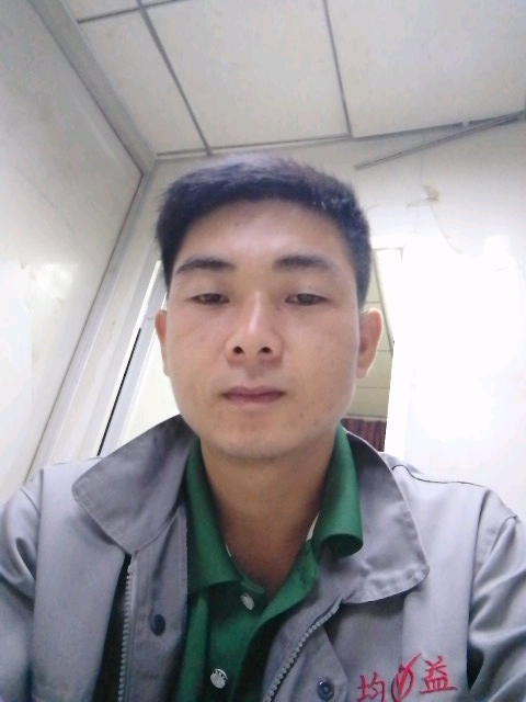 枫叶的第一张照片--包头相亲服务中心