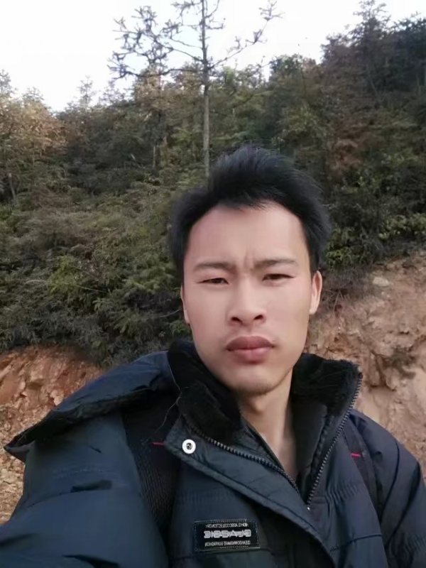 高富帅的第一张照片--包头相亲服务中心