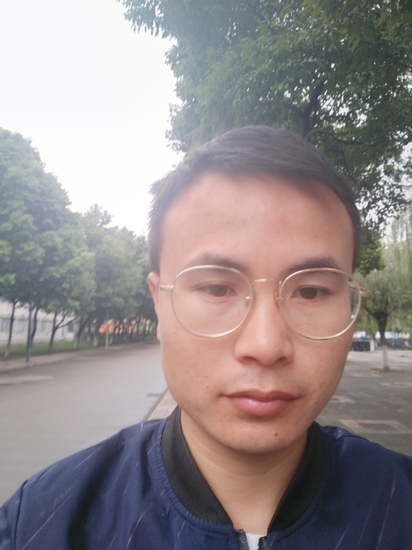 零丁星辰的第一张照片--包头相亲服务中心