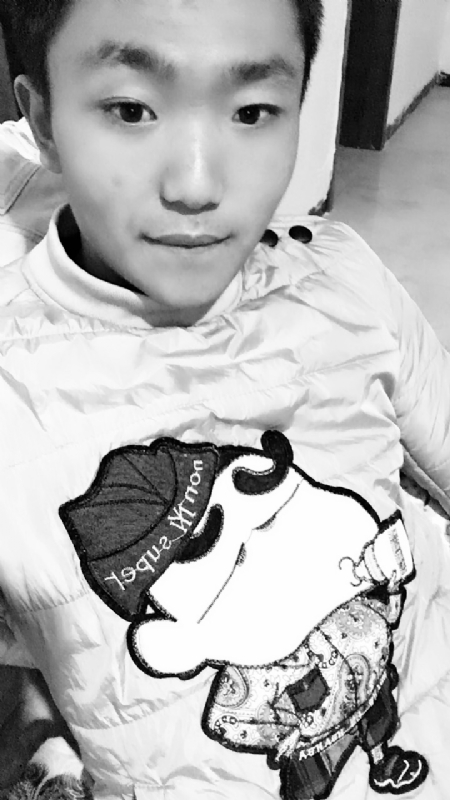 年轻的第一张照片--包头相亲服务中心