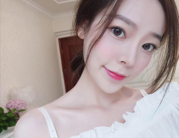 美伊i的第一张照片--包头相亲服务中心