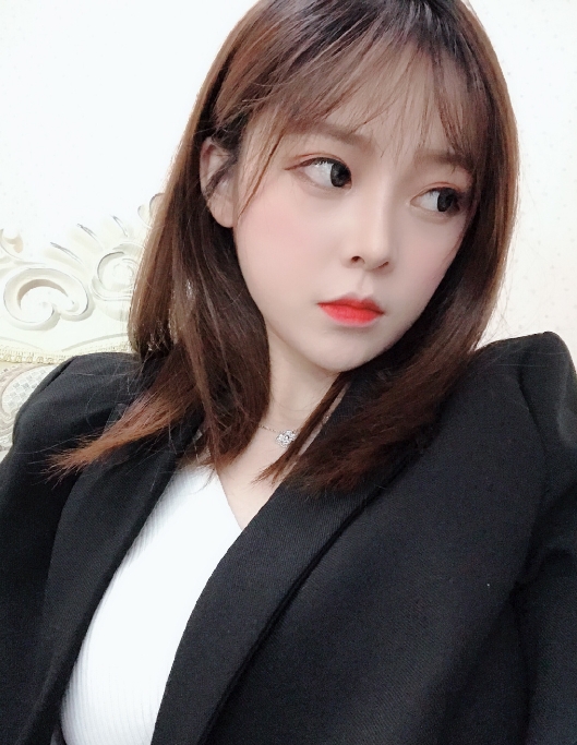 美伊i的第二张照片--包头相亲服务中心