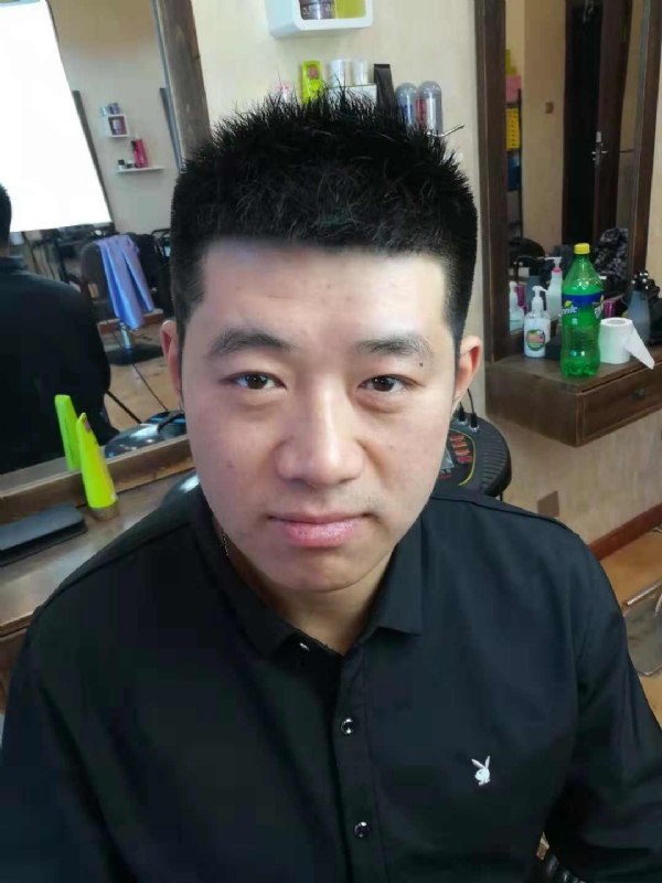 丹东风雨的第一张照片--包头相亲服务中心