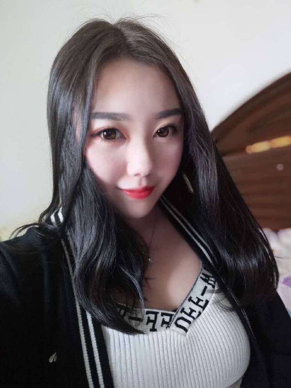 佳怡的第一张照片--包头相亲服务中心