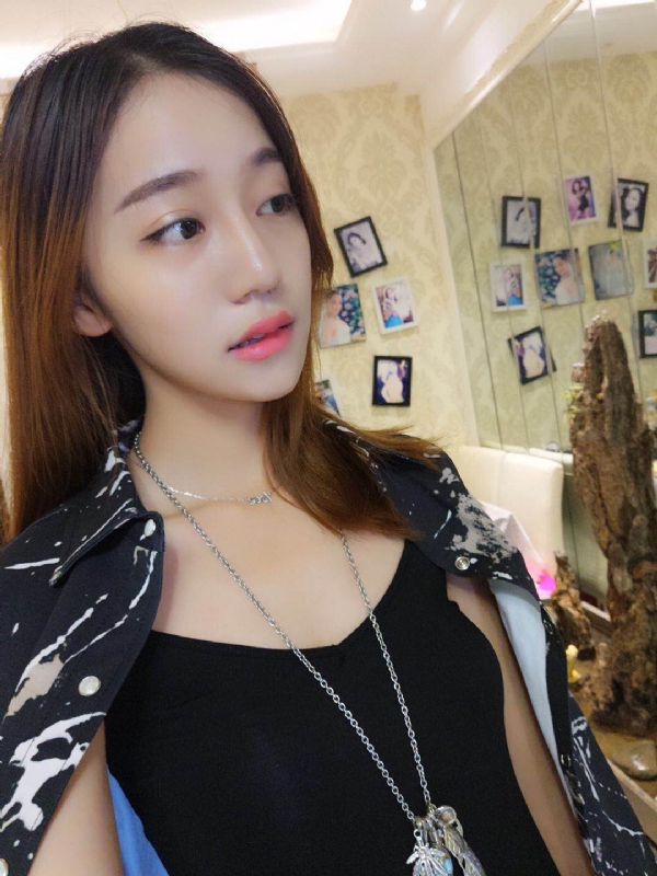 凉兮的第一张照片--包头相亲服务中心