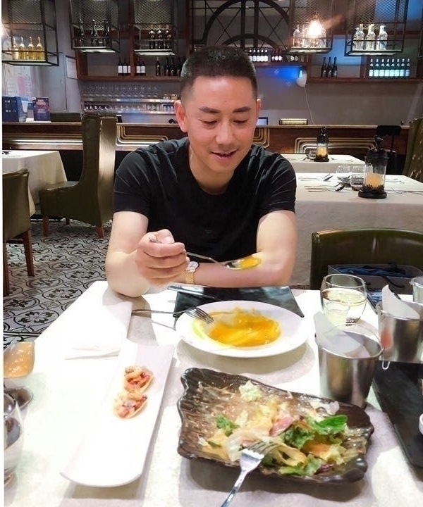 空空如也的第一张照片--包头相亲服务中心