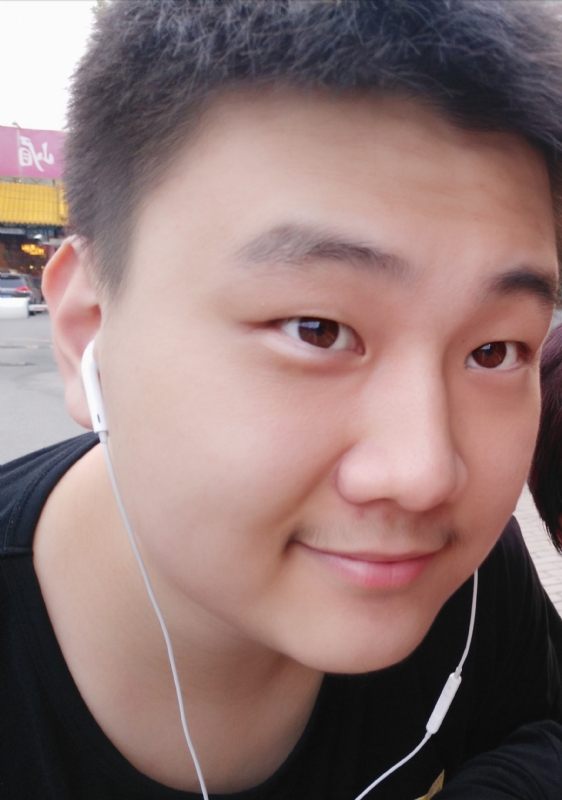 枫叶的第一张照片--包头相亲服务中心