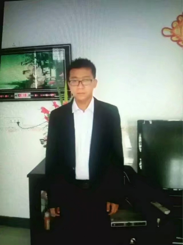 依然疼痛的第一张照片--包头相亲服务中心