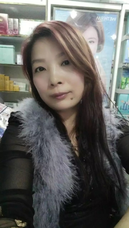 胡静的第二张照片--包头相亲服务中心