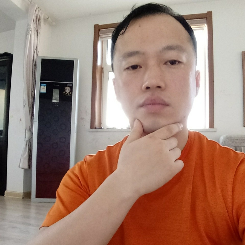 爱热闹的人的第一张照片--包头相亲服务中心