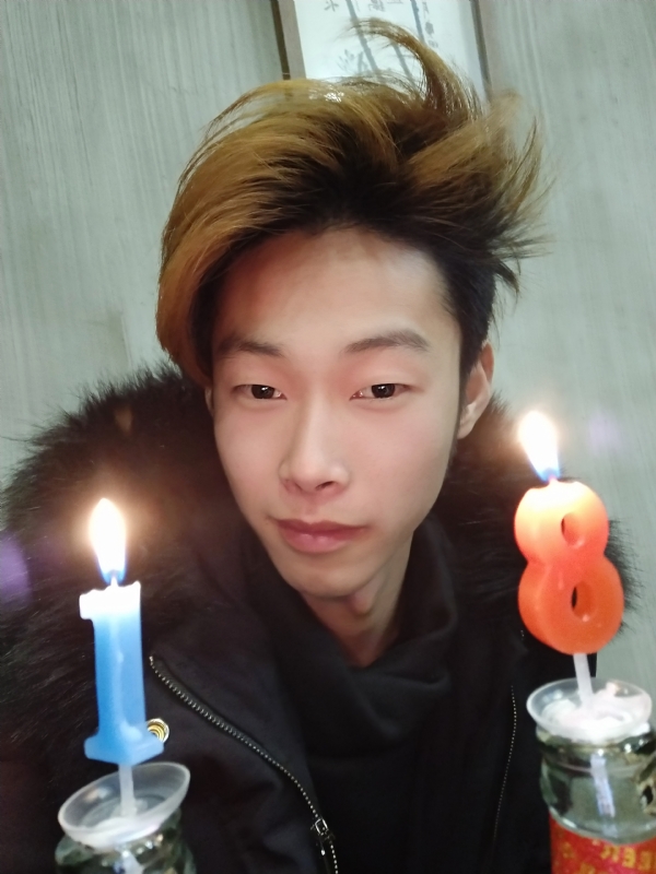 渣男的第一张照片--包头相亲服务中心