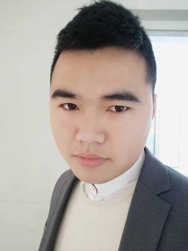 啊辉的第一张照片--包头相亲服务中心