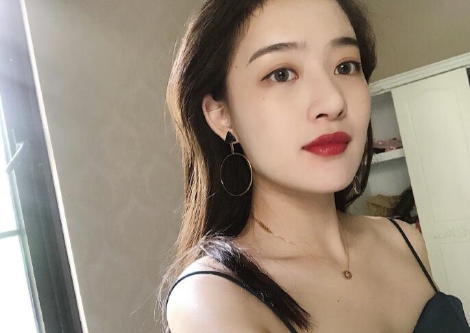 叫兔子的貓的第一张照片--包头相亲服务中心