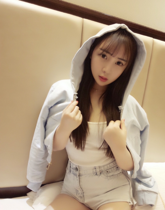 琪琪的第一张照片--包头相亲服务中心