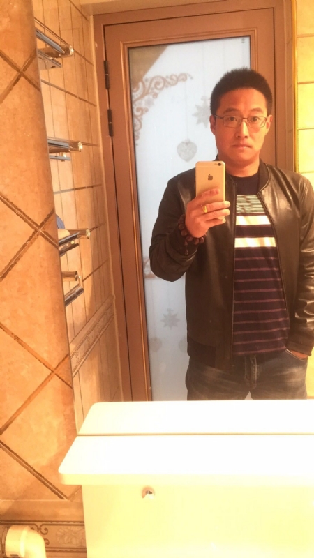 华灯初下的第一张照片--包头相亲服务中心