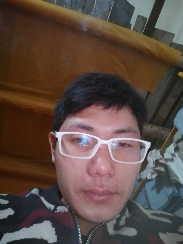 木心的第一张照片--包头相亲服务中心