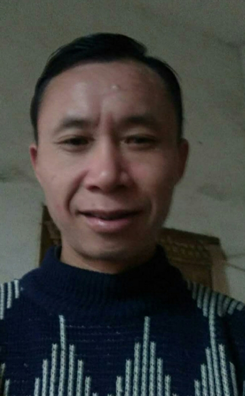 孤单情哥的第一张照片--包头相亲服务中心