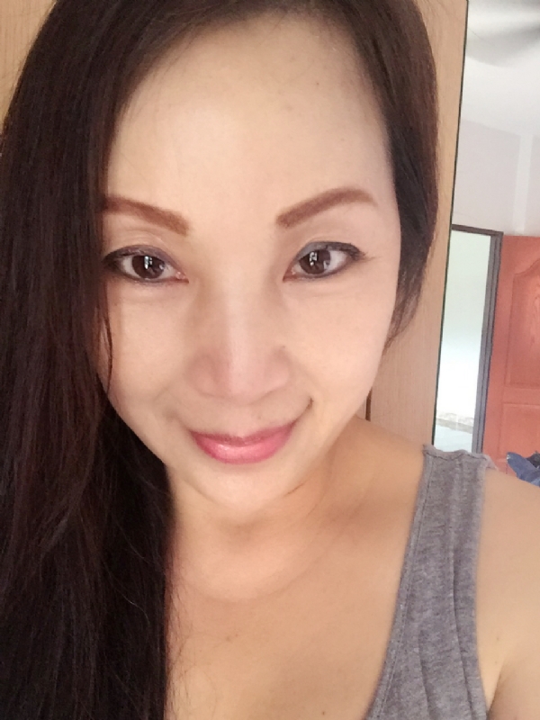 ying的第一张照片--包头相亲服务中心