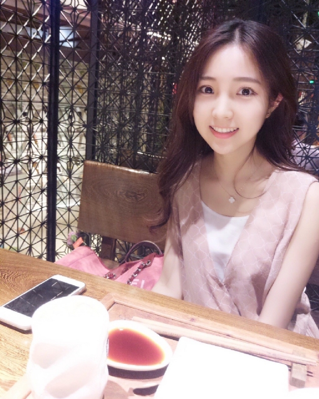 冰艳残阳的第二张照片--包头相亲服务中心