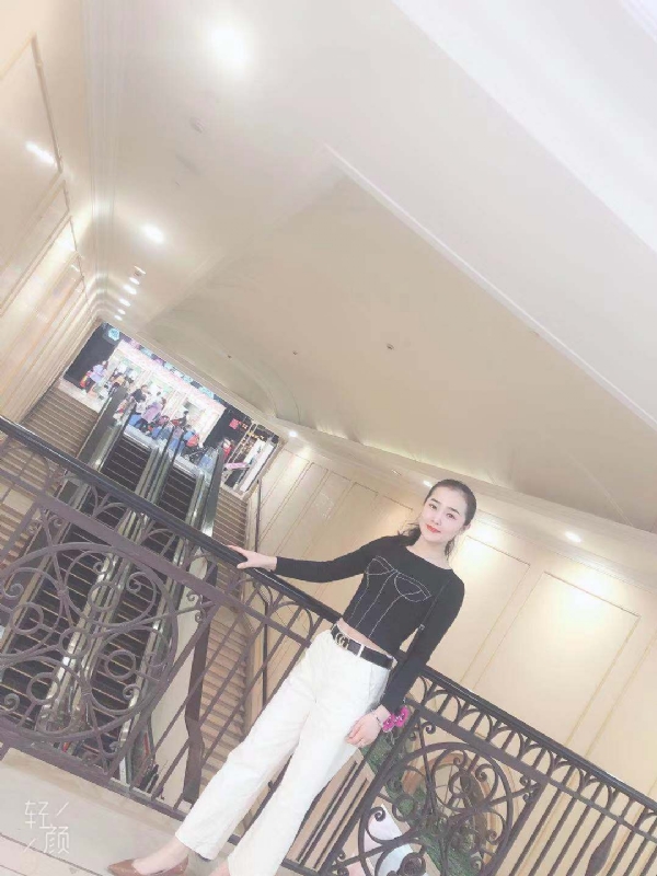 时光浅夏的第四张照片--包头相亲服务中心