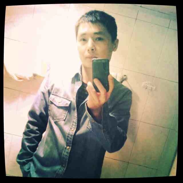 孤独的根号3的第一张照片--包头相亲服务中心