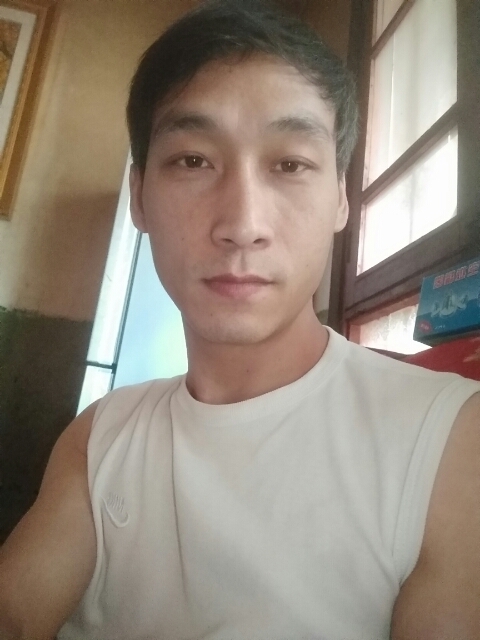 謎的第一张照片--包头相亲服务中心