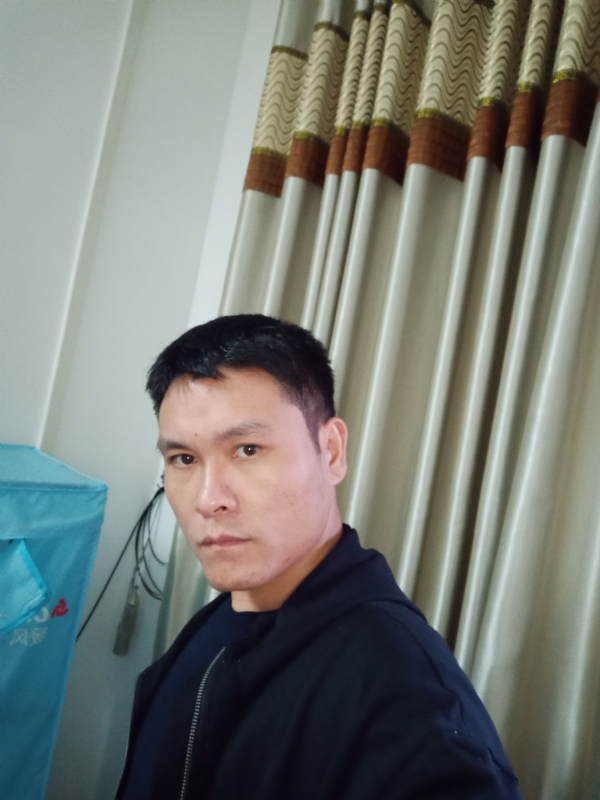 心如止水的第一张照片--包头相亲服务中心