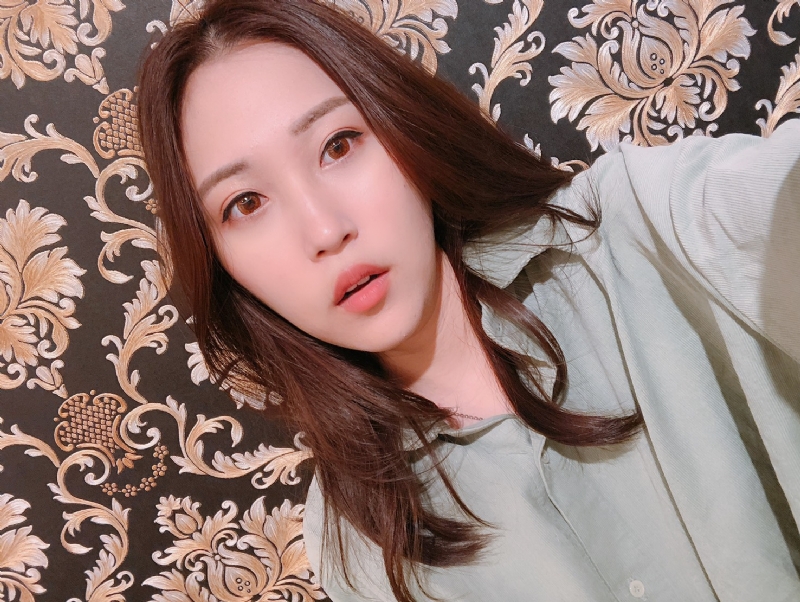 張婕兒的第一张照片--包头相亲服务中心