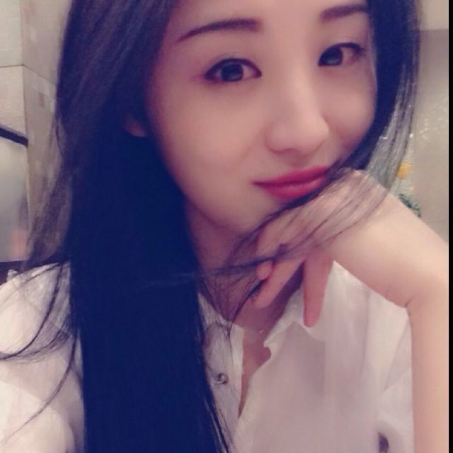 在水一方的第一张照片--包头相亲服务中心