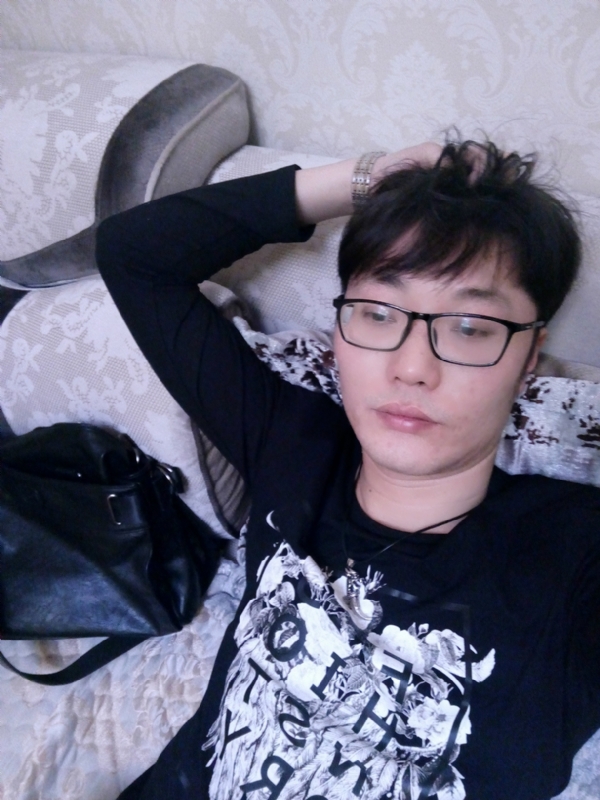 想事的猪的第一张照片--包头相亲服务中心