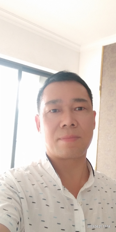 朝望大海的第一张照片--包头相亲服务中心