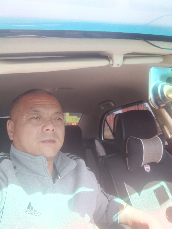 缘的第一张照片--包头相亲服务中心