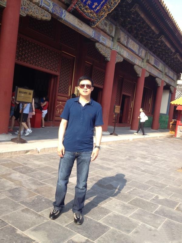 刘刚的第一张照片--包头相亲服务中心