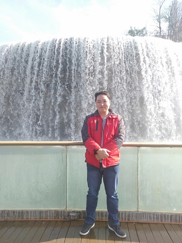 沫沫的第一张照片--包头相亲服务中心