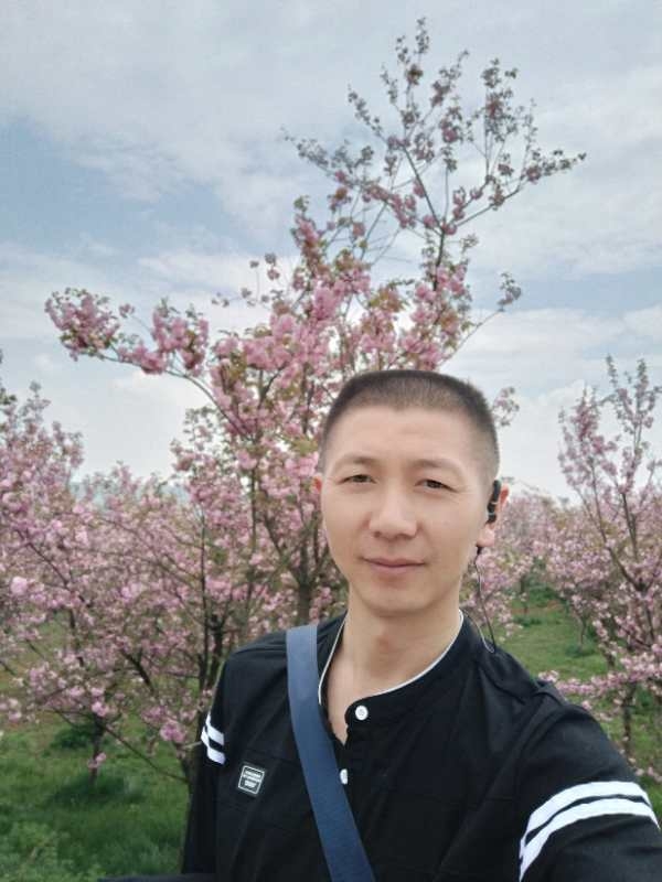 只有真名的第一张照片--包头相亲服务中心