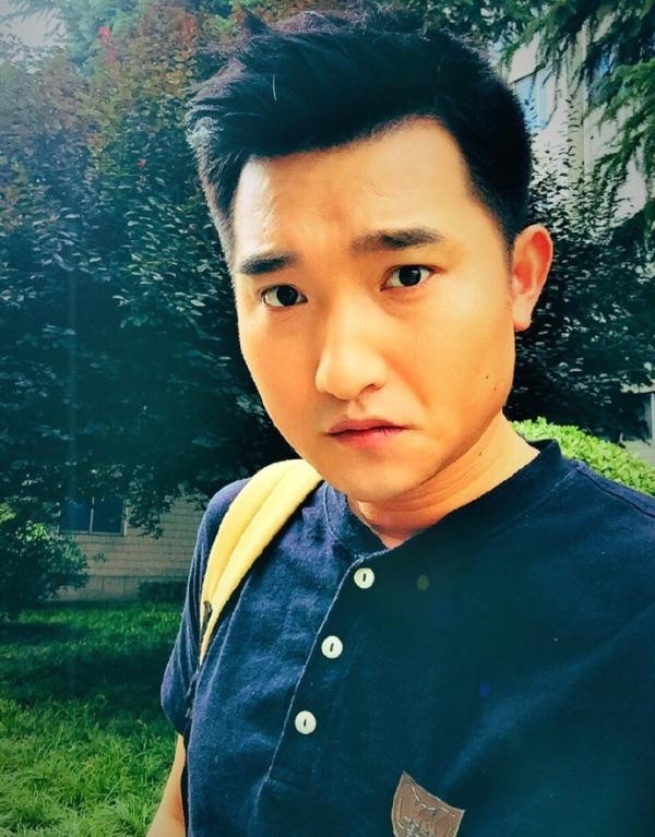 奋斗的第一张照片--包头相亲服务中心