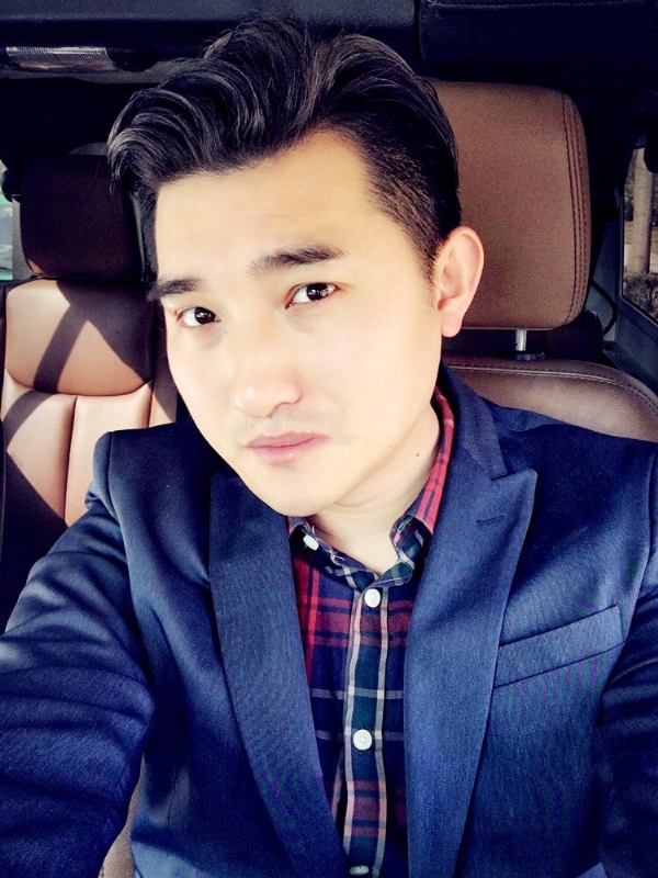 奋斗的第三张照片--包头相亲服务中心