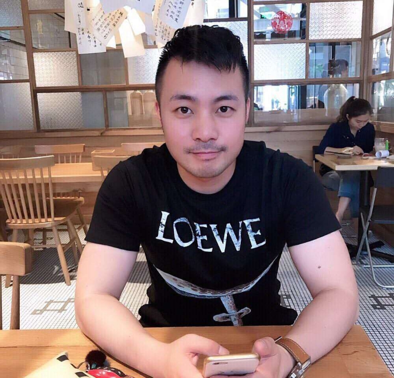 刘江平的第四张照片--包头相亲服务中心