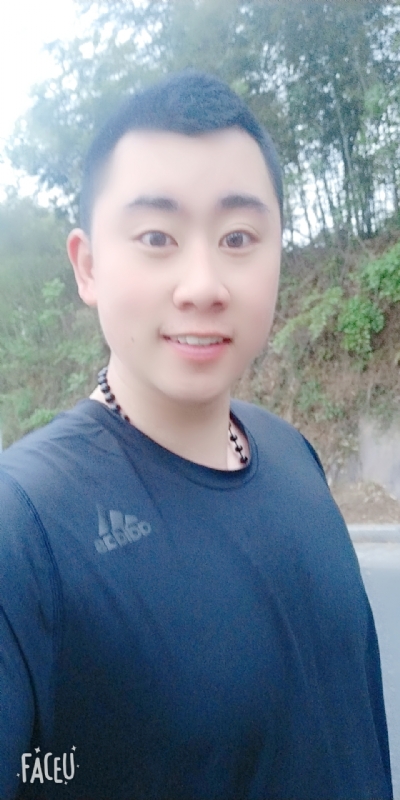 帅小伙的第一张照片--包头相亲服务中心