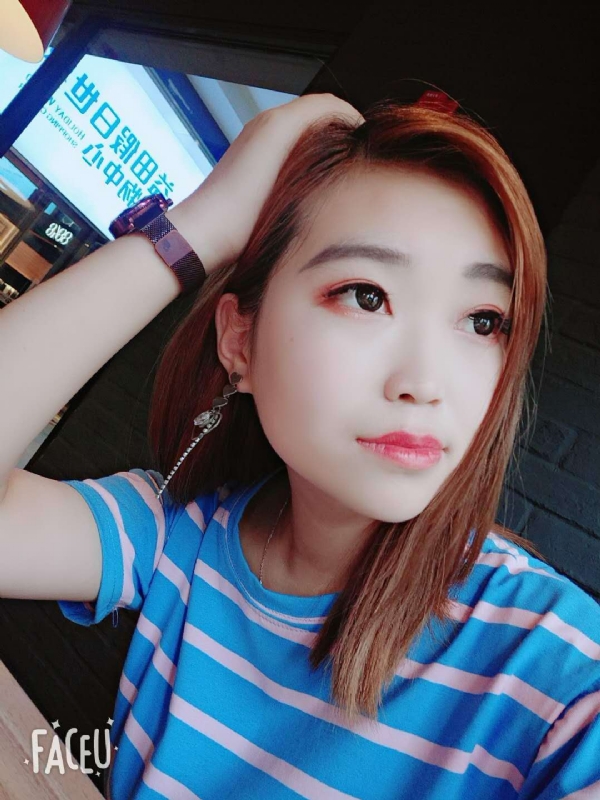 小脚的鹿的第一张照片--包头相亲服务中心