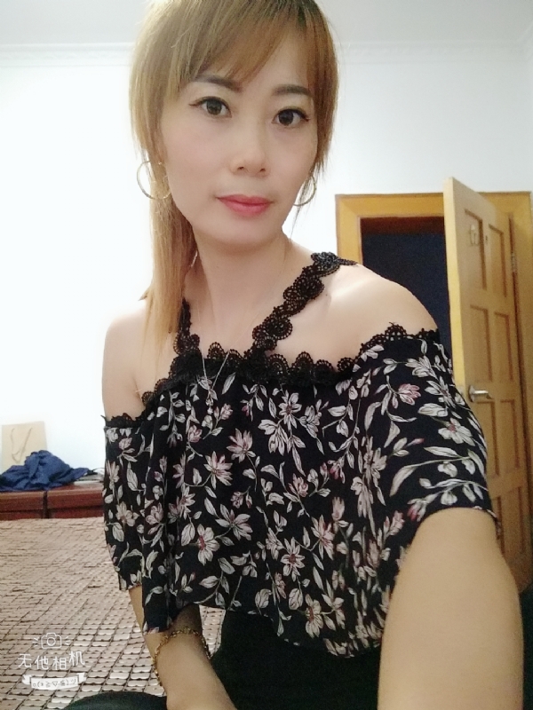 迷失的第一张照片--包头相亲服务中心